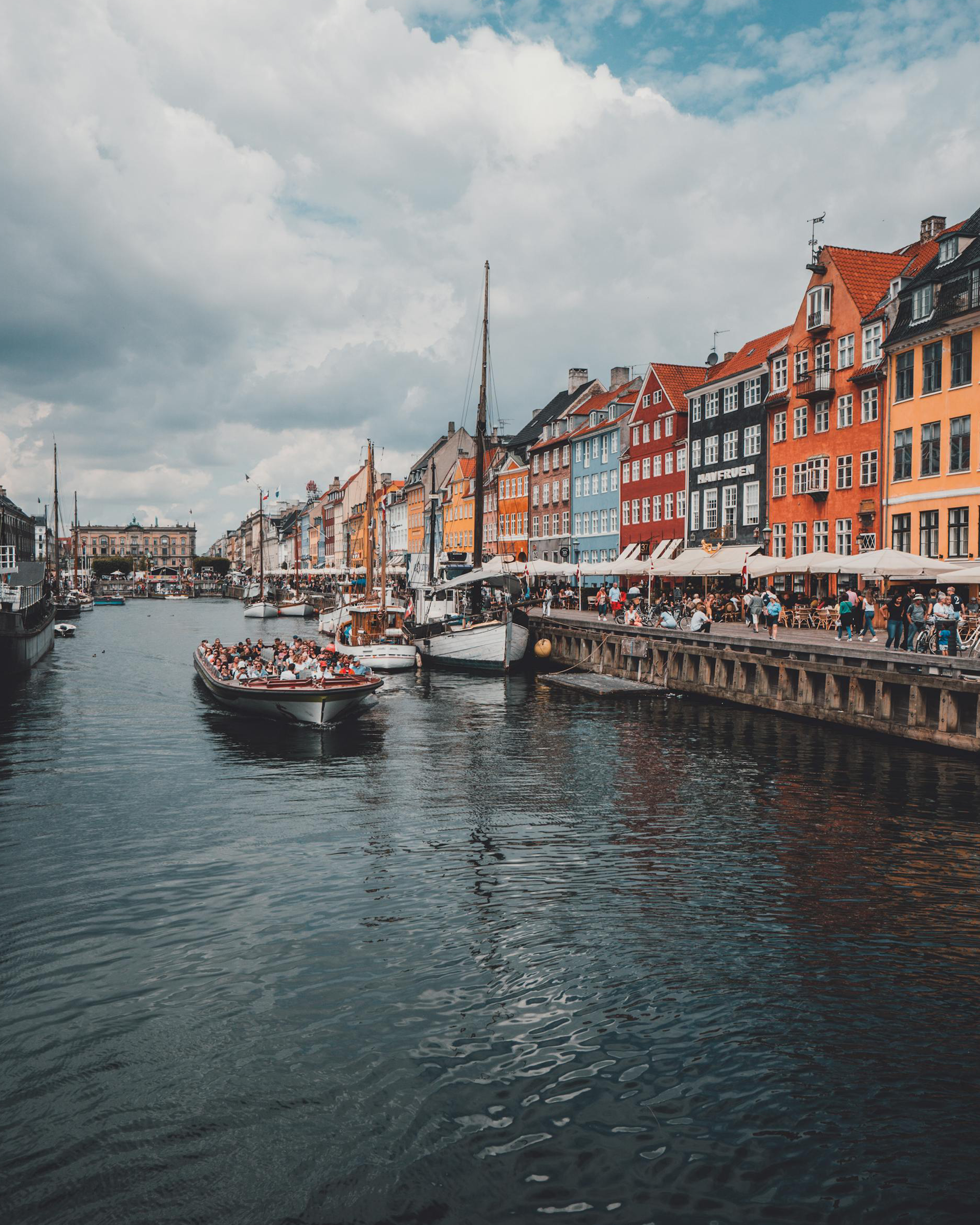 Cover image used for study in Denmark.